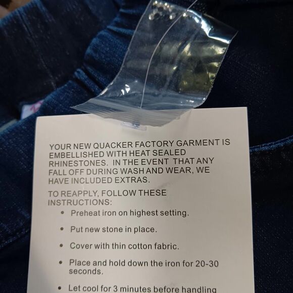 Dream Jeannes by Quacker Factory Wide Leg Crop Jeans Womens Size XXS Blue Denim - Picture 4 of 12